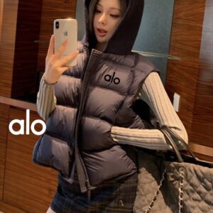 알로 리아 패딩 조끼