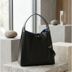셀린느 [CELINE] 스몰 큐브 백 서플 카프스킨 블랙