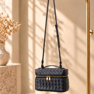 보테가베네타 [BOTTEGA VENETA] 수입프리미엄급 뱅뱅 바니티 케이스