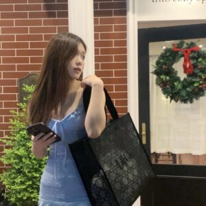 디올 vip증정용 뷰티 레이스 매쉬 토트백