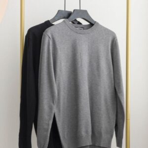 크롬하츠 [Chrome Hearts] 크롬하츠 십자가 레더 패치 라운드 스웨터