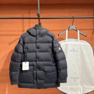 몽클레어 MC1279 브르타뉴 Bretagne 구스다운 후드패딩